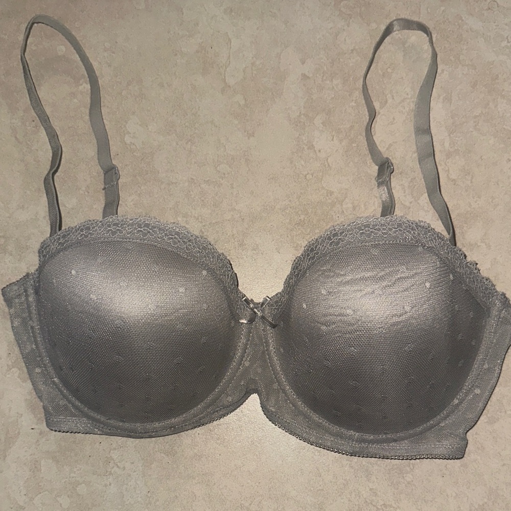 Secret possessions Elegant Gray Lace Bra 36C